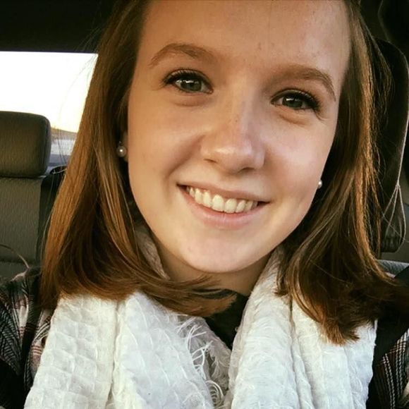 Meet your Posher, Brie - Picture 1 of 1